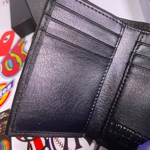 True Religion Men's Black Genuine Leather Trifold Wallet RFID Metal Logo NWT - Picture 10 of 16
